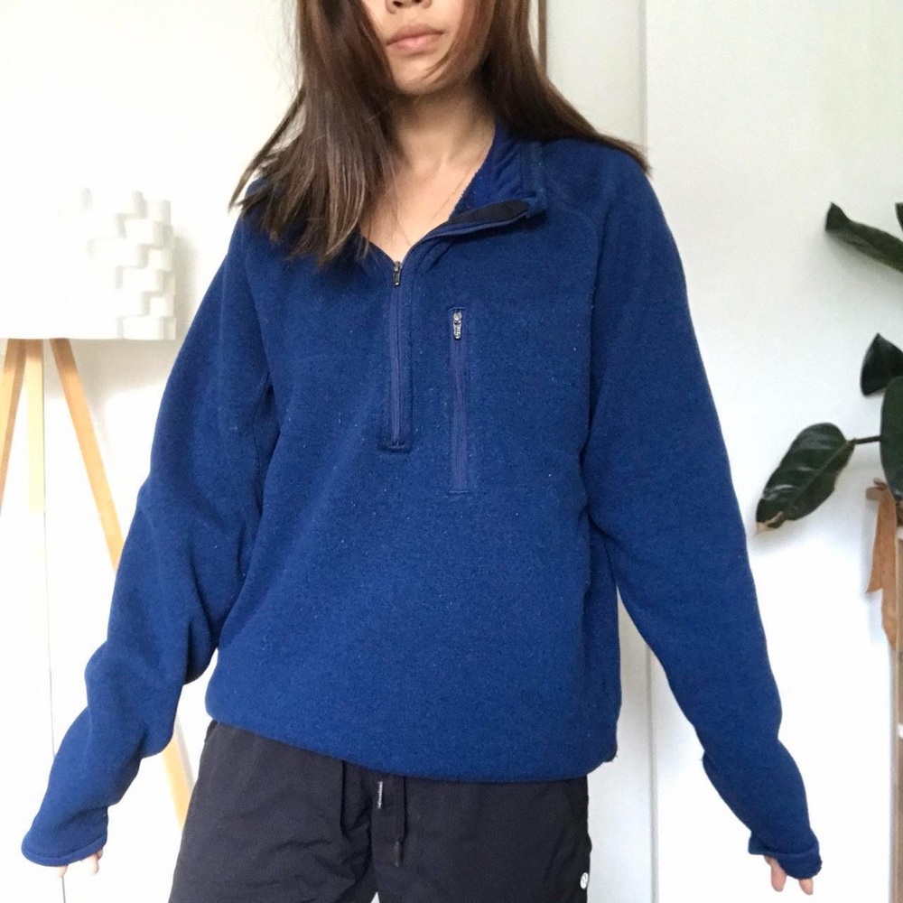 Patagonia Blue Zip Up Sweater